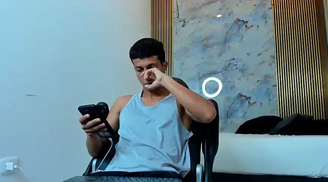 wolf james123 online show from December 18, 11:56 am