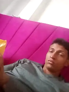 wolf james123 online show from April 14, 10:53 pm