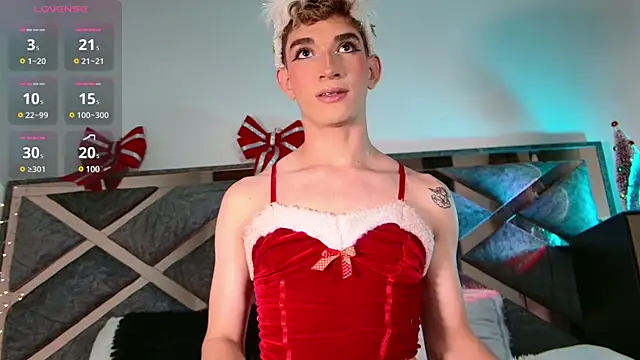 Snapshot of Cherry_zayden_ chatting on December 9, 9:11 pm Cherry zayden  online show from December 9, 9:11 pm