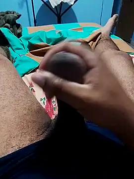 Snapshot of Jornaodaputaria chatting on February 12, 2:21 pm Jornaodaputaria online show from February 12, 2:21 pm