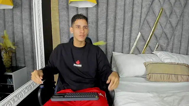 JakeMoxley online show from December 29, 12:55 pm