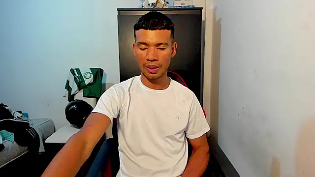 Camilo Marin online show from June 22, 5:46 am