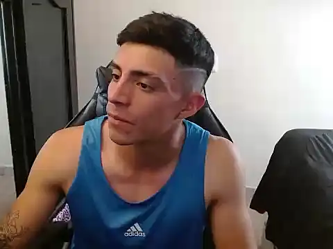 kv   xxx  online show from October 31, 9:18 pm