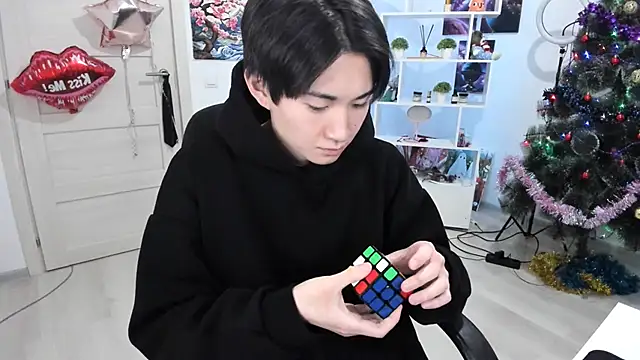 Miram Yu online show from January 7, 9:47 am