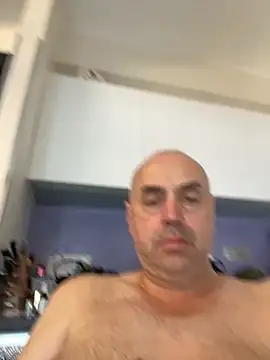 Snapshot of pantomax chatting on October 13, 12:33 pm pantomax online show from October 13, 12:33 pm