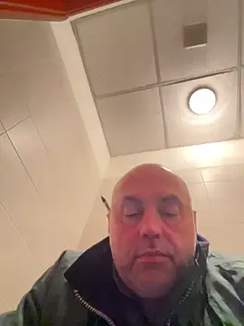 Snapshot of pantomax chatting on October 2, 7:01 am pantomax online show from October 2, 7:01 am