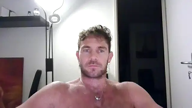 alpha-hunk online show from November 18, 7:28 pm