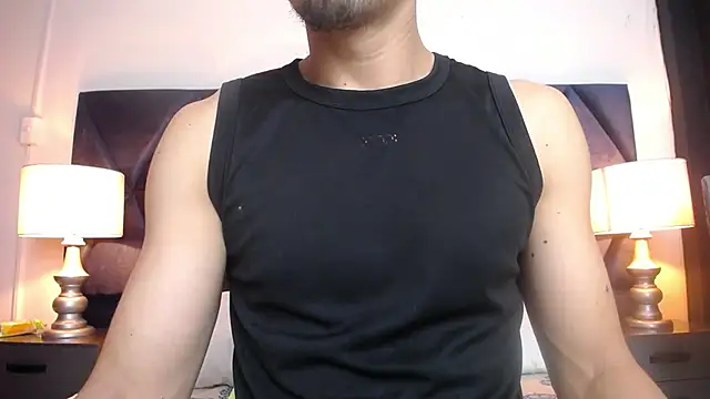 Snapshot of Sr_Magnus_ chatting on February 5, 12:38 pm Sr Magnus  online show from February 5, 12:38 pm