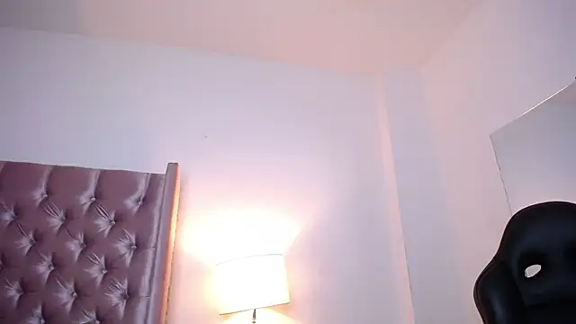 Snapshot of Sr_Magnus_ chatting on October 8, 7:35 am Sr Magnus  online show from October 8, 7:35 am
