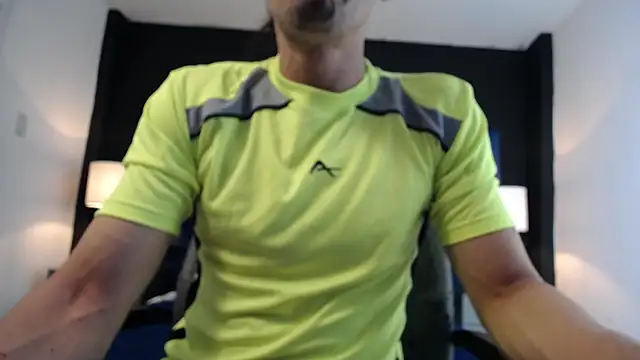 Snapshot of Sr_Magnus_ chatting on January 31, 12:18 pm Sr Magnus  online show from January 31, 12:18 pm