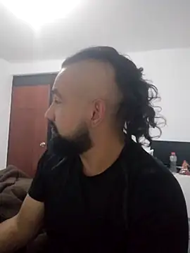 Snapshot of sabor_Latino_bdsm chatting on December 10, 3:30 am sabor Latino bdsm online show from December 10, 3:30 am