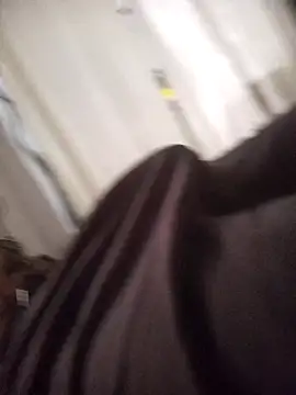 Snapshot of andres599 chatting on January 11, 9:15 pm andres599 online show from January 11, 9:15 pm