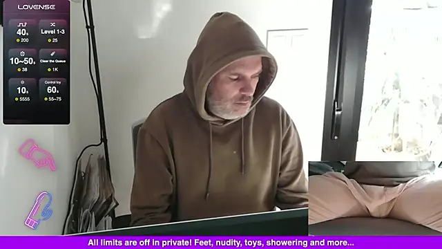 Francesco-ES online show from December 29, 3:03 pm