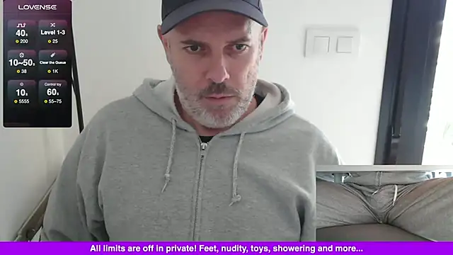 Francesco-ES online show from December 27, 12:34 pm