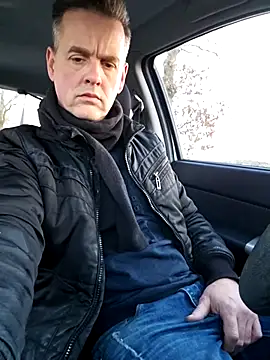 Hectorthyssen1 online show from February 17, 4:48 pm