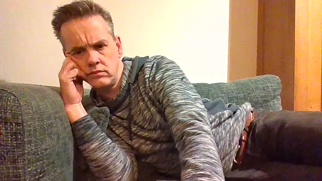 Hectorthyssen1 online show from December 5, 10:45 pm