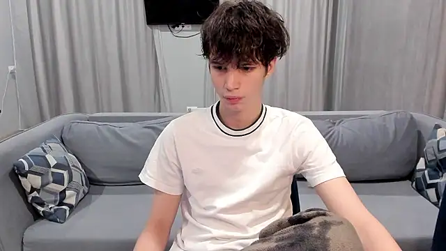 Im Shine Guy online show from December 2, 7:36 pm