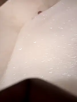 Snapshot of Lexwelll chatting on March 17, 4:54 pm Lexwelll online show from March 17, 4:54 pm