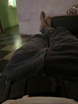 Snapshot of Desiboy___21 chatting on March 7, 10:02 am Desiboy   21 online show from March 7, 10:02 am