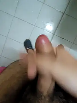 KeepCummingForYou73 online show from November 2, 12:26 am