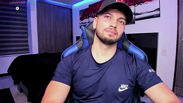 nick klaus online show from April 1, 12:12 am