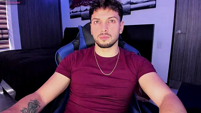 nick klaus online show from April 16, 10:34 pm