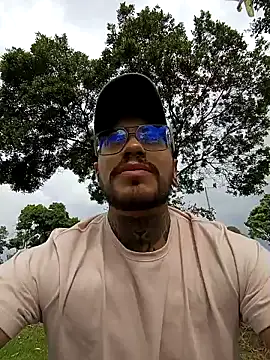 Nicky smith   online show from December 2, 7:14 pm