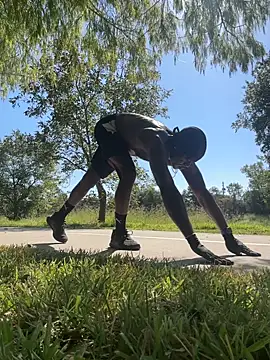 Melaneighted online show from October 15, 4:47 pm