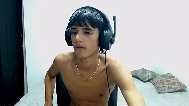 Cris curry online show from December 11, 5:44 am