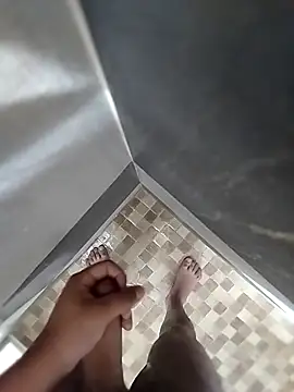 mylovetr1 online show from February 3, 12:41 am