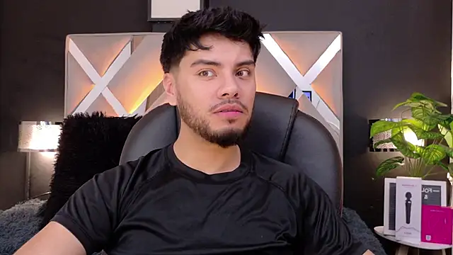 Tommidubois online show from November 7, 4:38 am