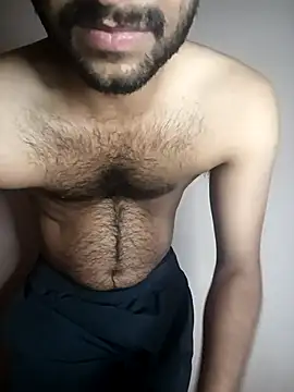 Vignesh3246 online show from February 13, 1:16 pm