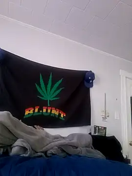 ChuckyyDee online show from February 8, 1:15 pm