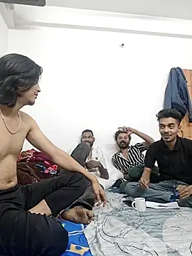 Snapshot of 0816parsii chatting on February 18, 2:06 pm 0816parsii online show from February 18, 2:06 pm