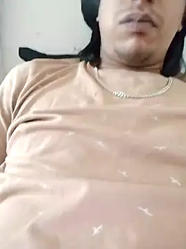 Snapshot of 0816parsii chatting on January 28, 11:06 am 0816parsii online show from January 28, 11:06 am