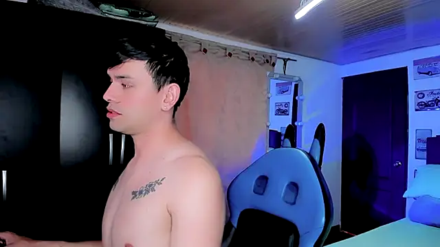 joe jhon online show from December 5, 2:44 pm