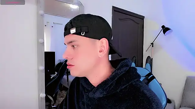 joe jhon online show from February 5, 11:34 am