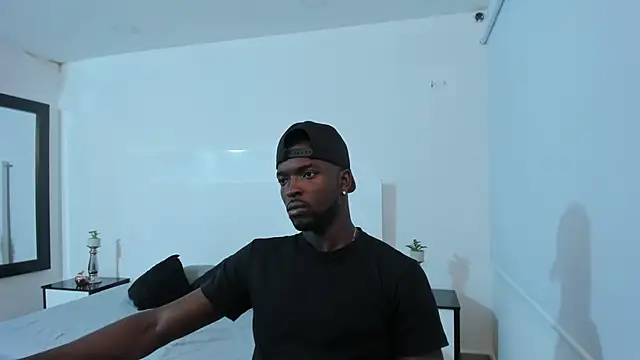 Dylan Taylor online show from March 19, 3:30 am