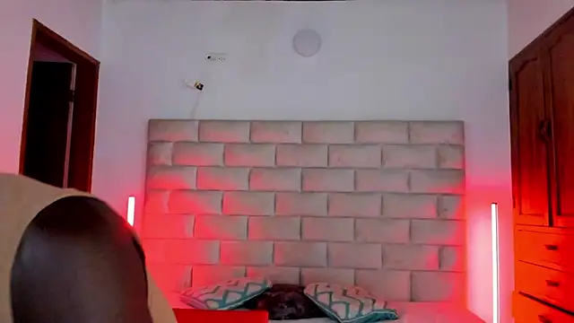 Dylan Taylor online show from January 7, 12:21 pm