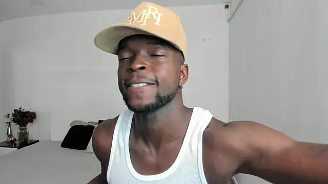 Dylan Taylor online show from February 25, 4:03 am