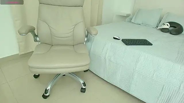 Snapshot of _Brihan chatting on February 17, 7:31 pm  Brihan online show from February 17, 7:31 pm