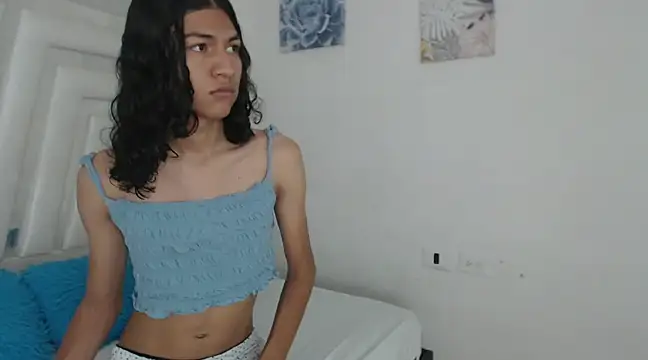 Snapshot of _lexx1e chatting on January 13, 1:39 pm  lexx1e online show from January 13, 1:39 pm
