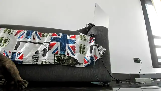 Snapshot of latin_bbc chatting on October 15, 6:37 pm latin bbc online show from October 15, 6:37 pm