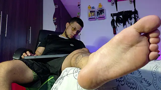 Nymphobuddies online show from March 1, 4:39 pm