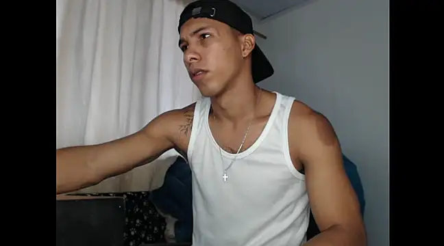 maximo vega newv online show from December 9, 11:58 am