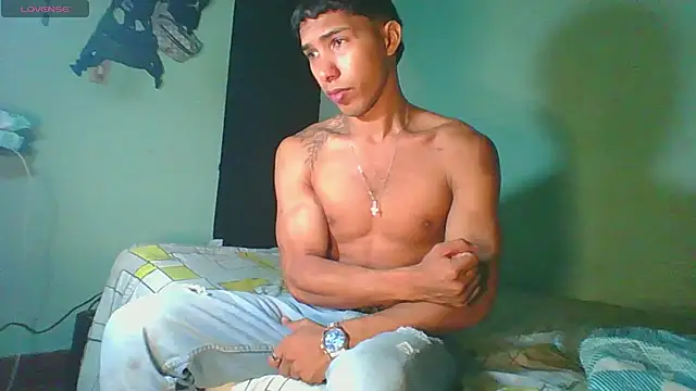 maximo vega newv online show from February 22, 6:50 am