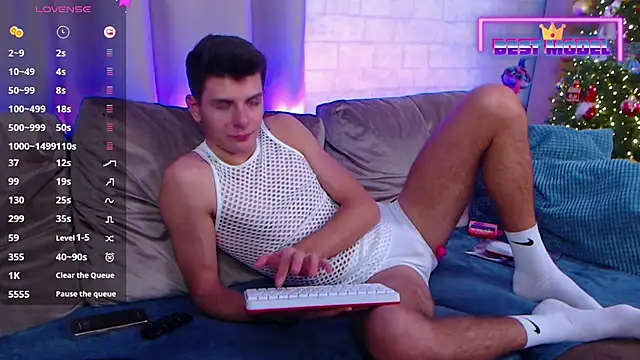 Walt Enjoy online show from December 28, 5:02 am