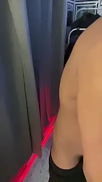 nick  yy online show from October 24, 10:17 am