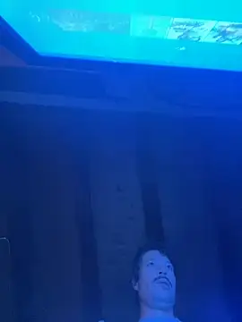 zenzero87 online show from October 28, 9:39 pm