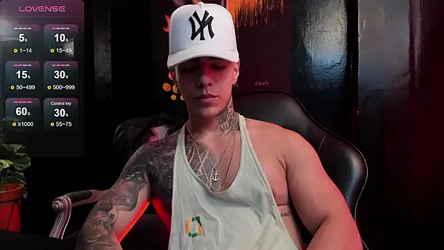 Flynn Riider online show from February 23, 6:42 pm